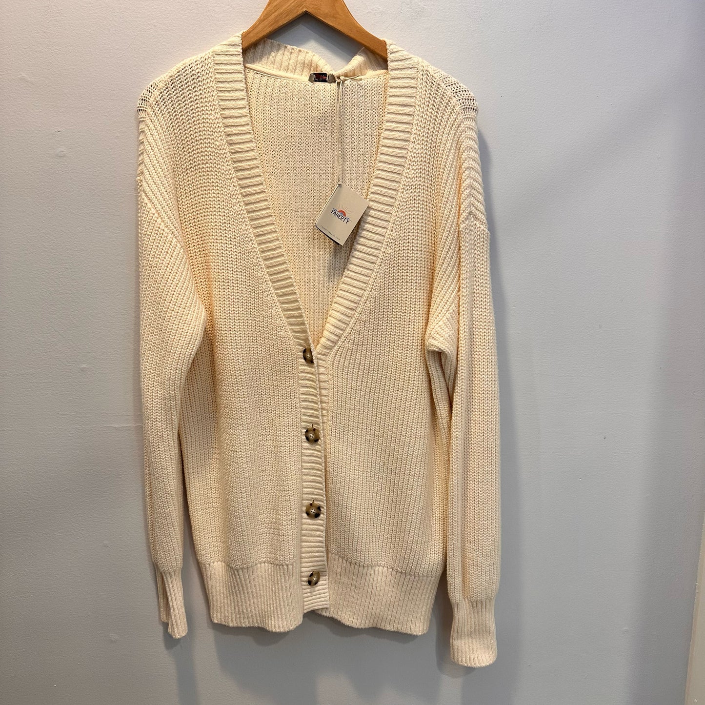 Faherty Size Medium Sweater