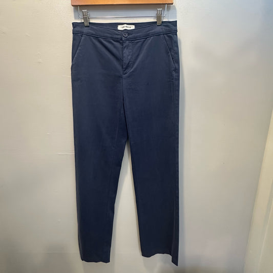 Lila Ryan Size 4 Pants