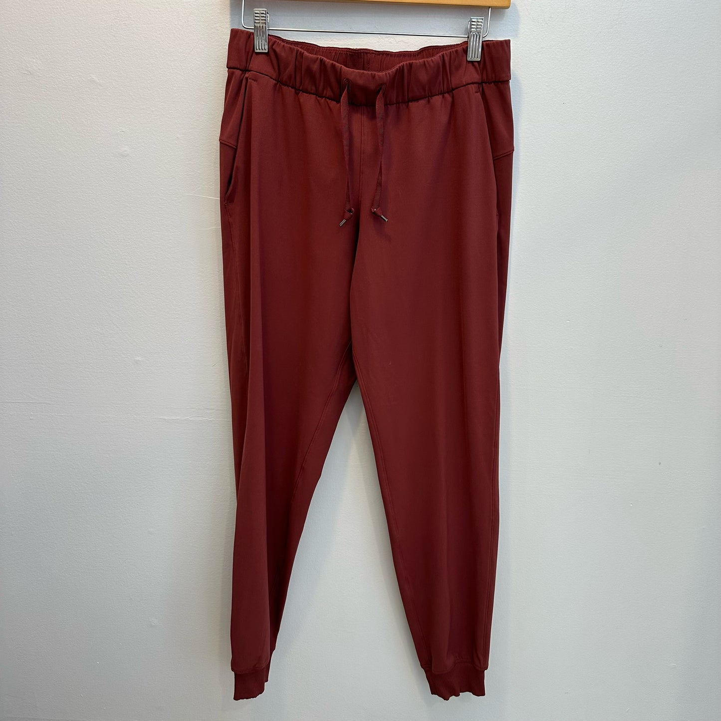 Lululemon Size 6 Pants