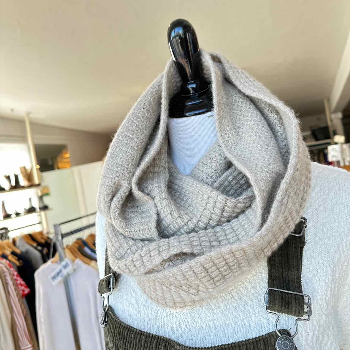 White + Warren Cashmere Scarf