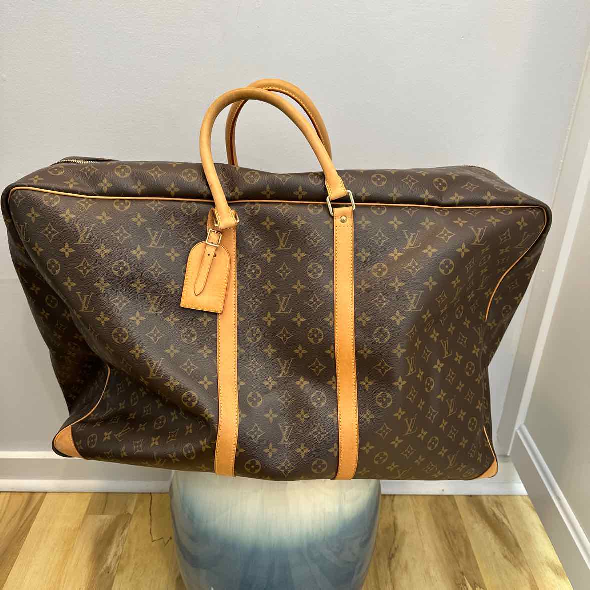 Louis Vuitton Sirius 70 Suitcase