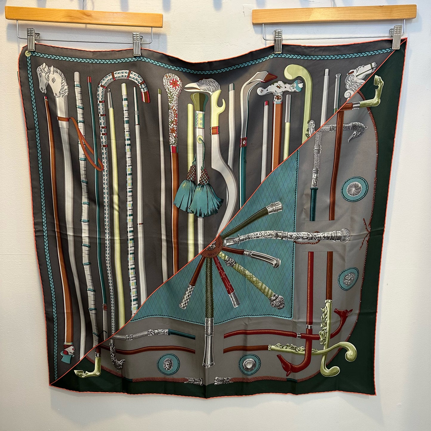 Hermes Size O/S Scarf